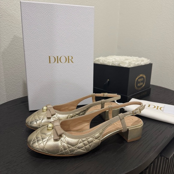 Christian Dior Quilted Cannage Ballet Slingback Gold 38 - Picture 1 of 10